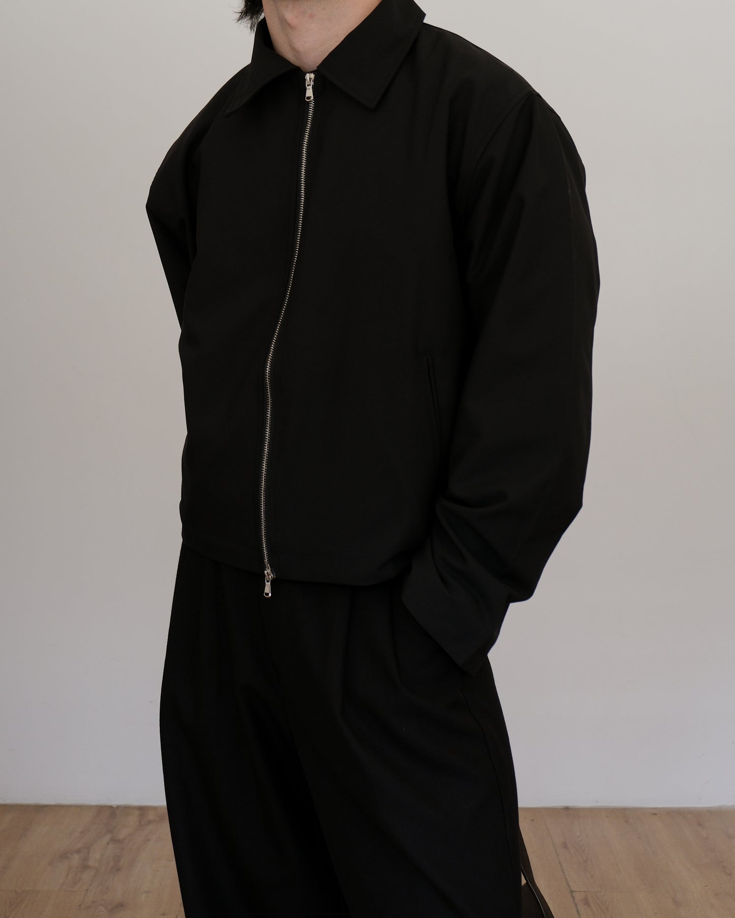 ELORDI MINI JACKET - BLACK