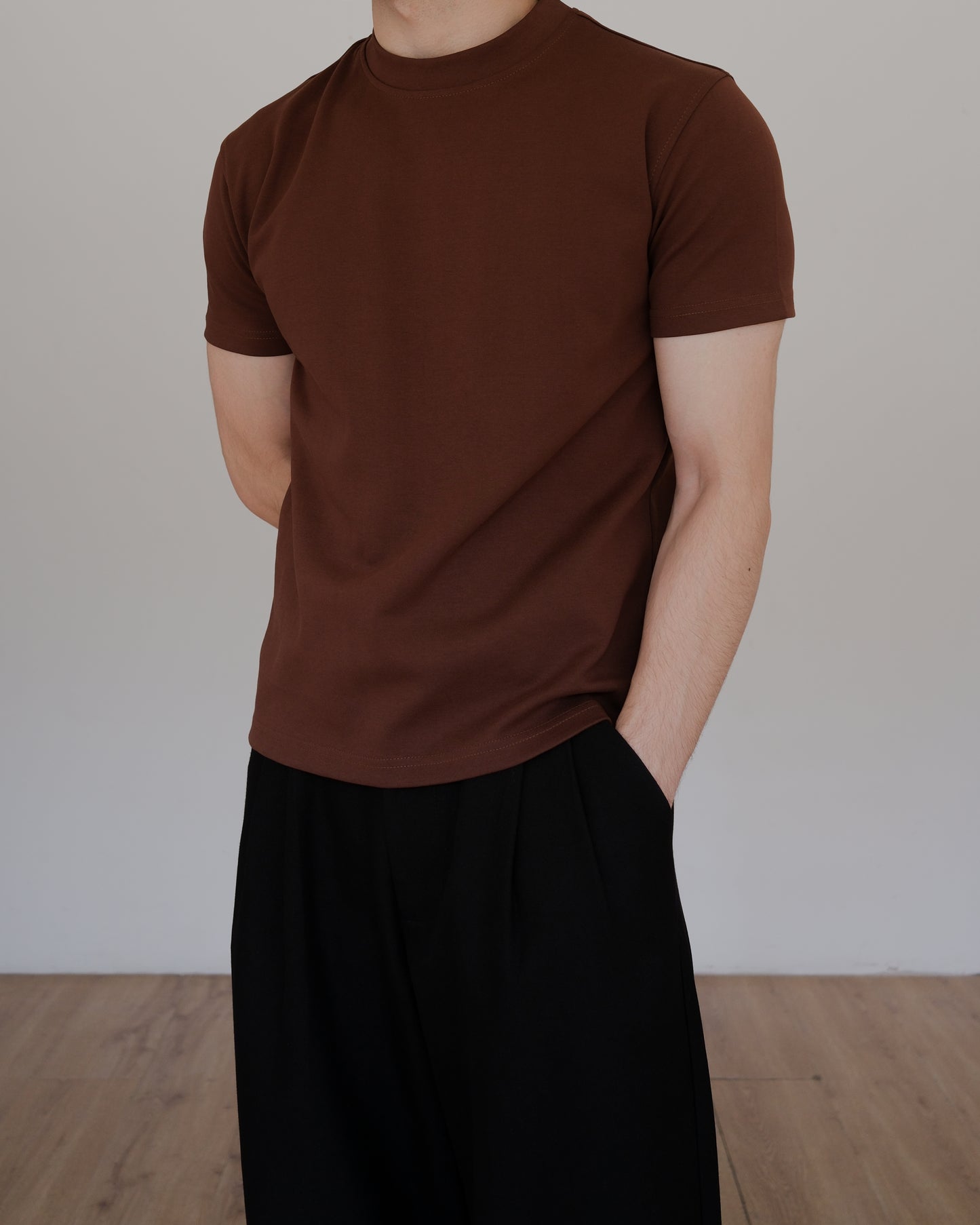 CARMY SLIM FIT T-SHIRT - BROWN