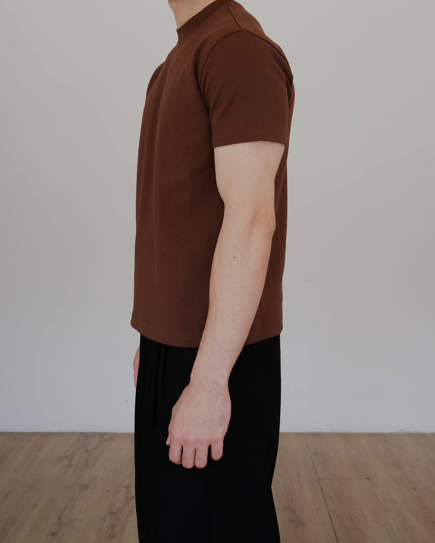 CARMY SLIM FIT T-SHIRT - BROWN