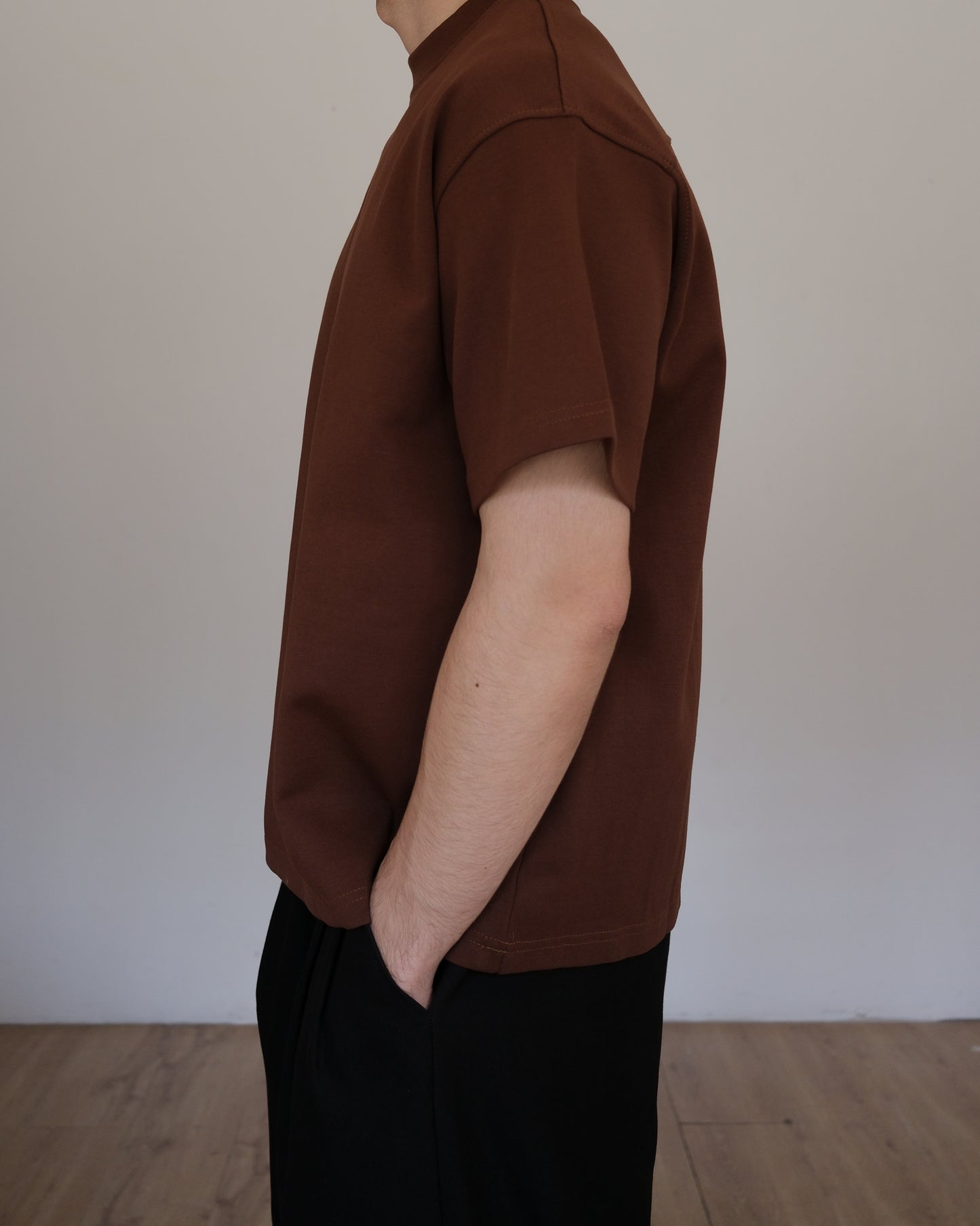 BYRON RELAXED FIT T-SHIRT - BROWN