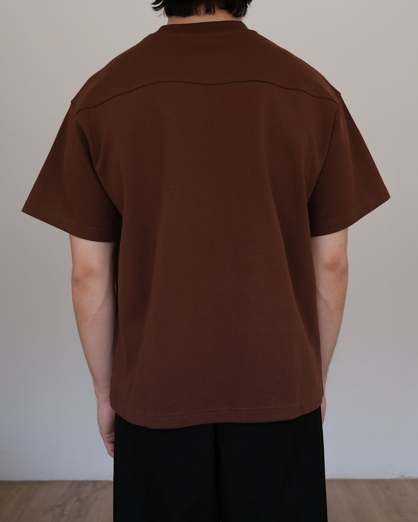 BYRON RELAXED FIT T-SHIRT - BROWN