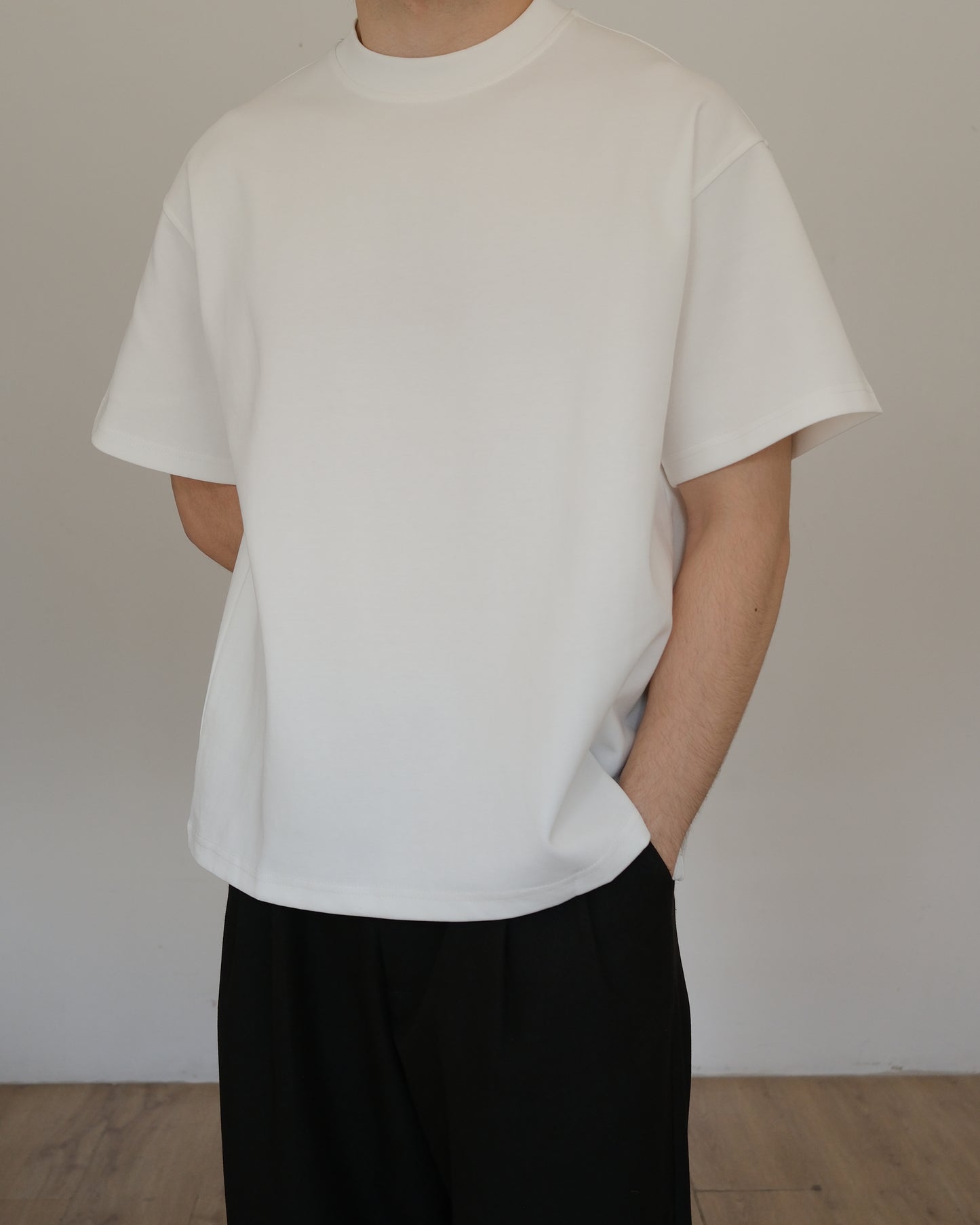 BYRON RELAXED FIT T-SHIRT - WHITE