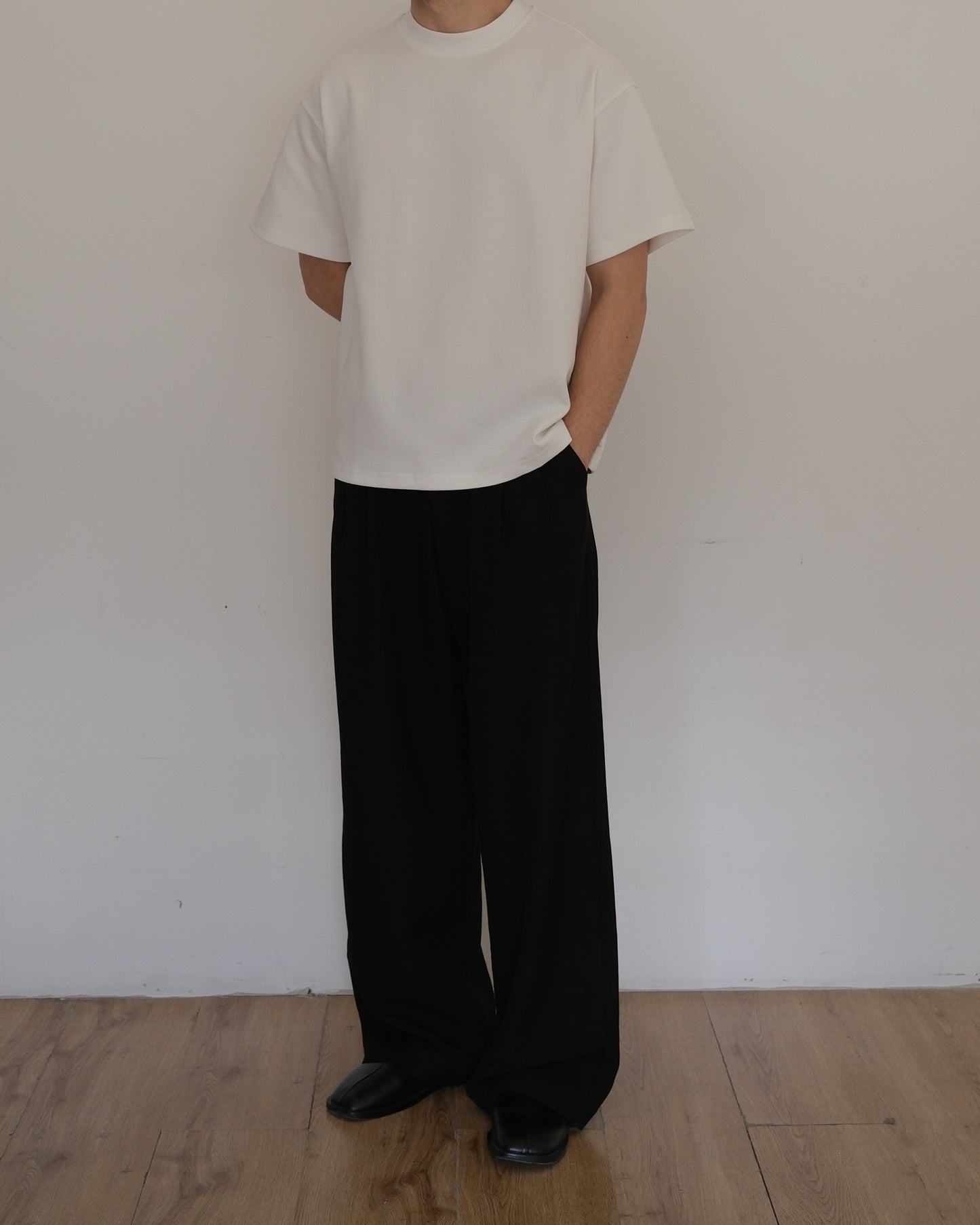 BYRON RELAXED FIT T-SHIRT - WHITE