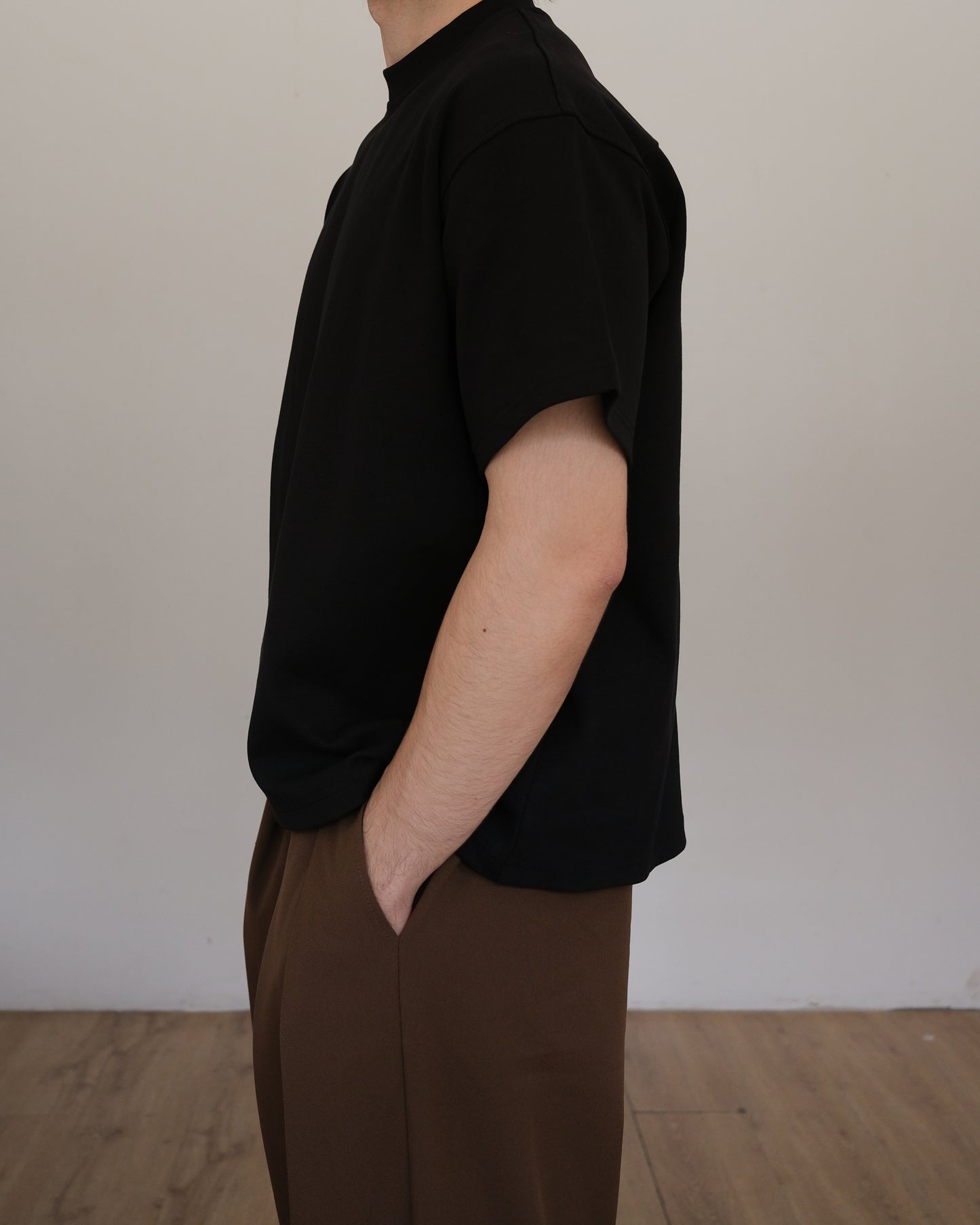 BYRON RELAXED FIT T-SHIRT - BLACK