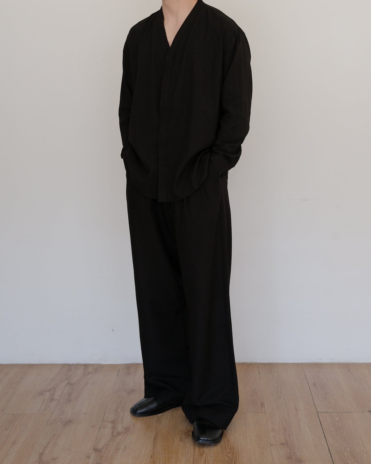 SORA LINEN SHIRT - BLACK
